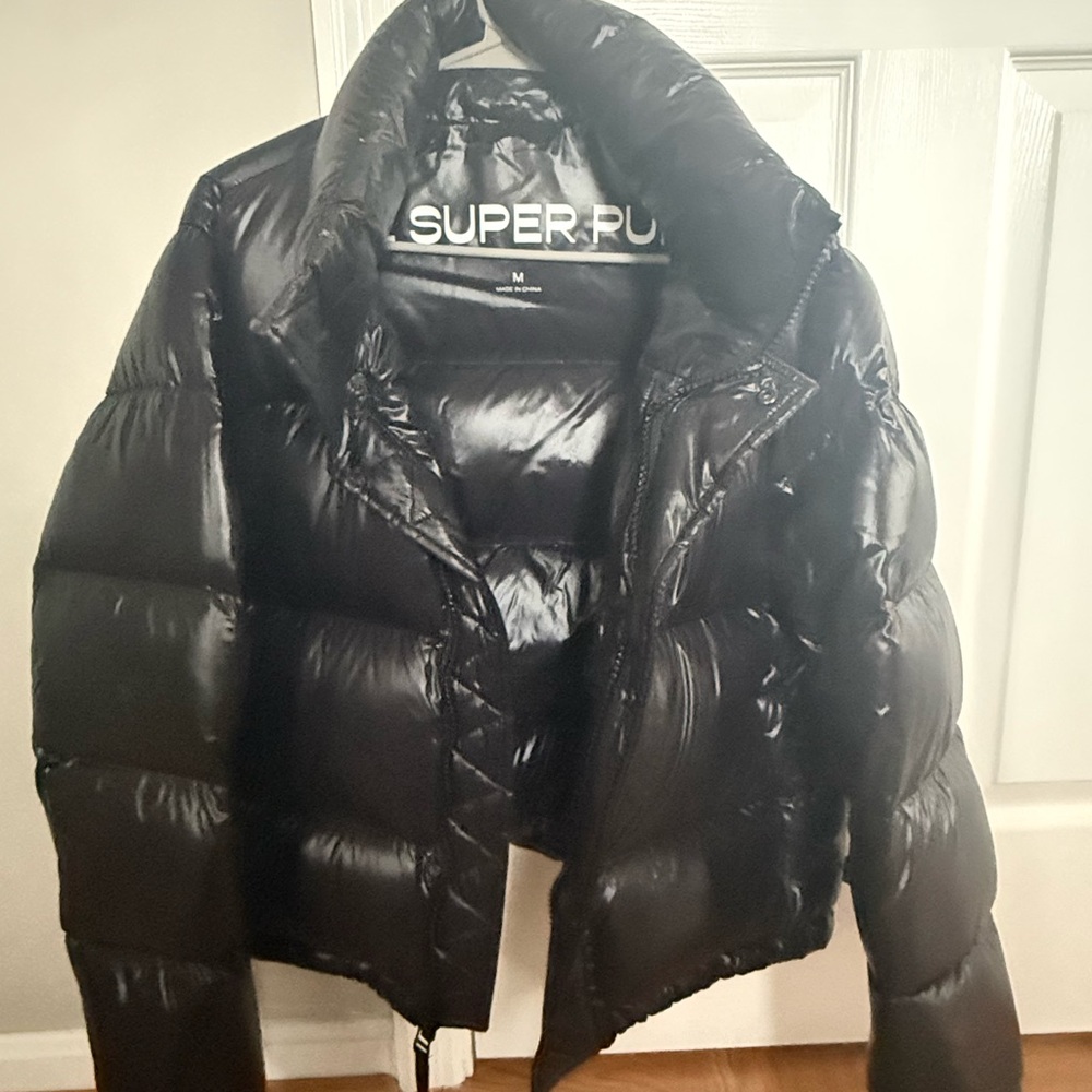 Aritzia Black Shiny Quilted Puffer Jacket
